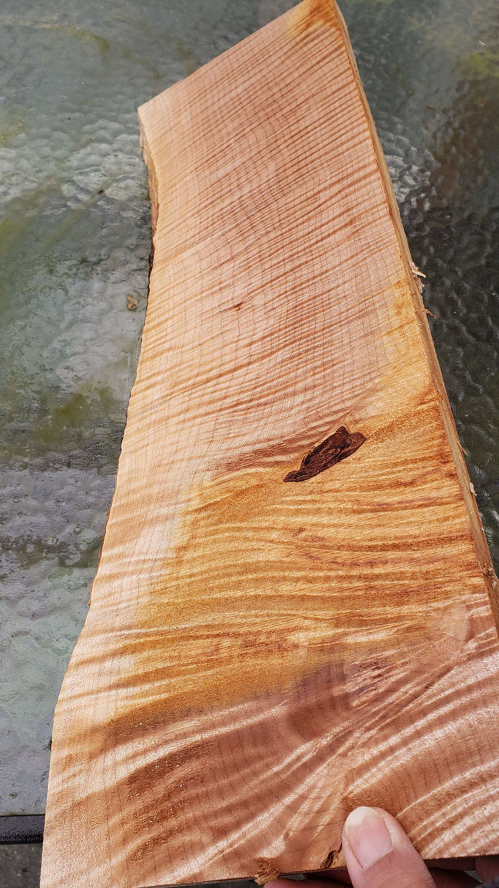 Thumbnail: Curly maple 1 piece (B366)