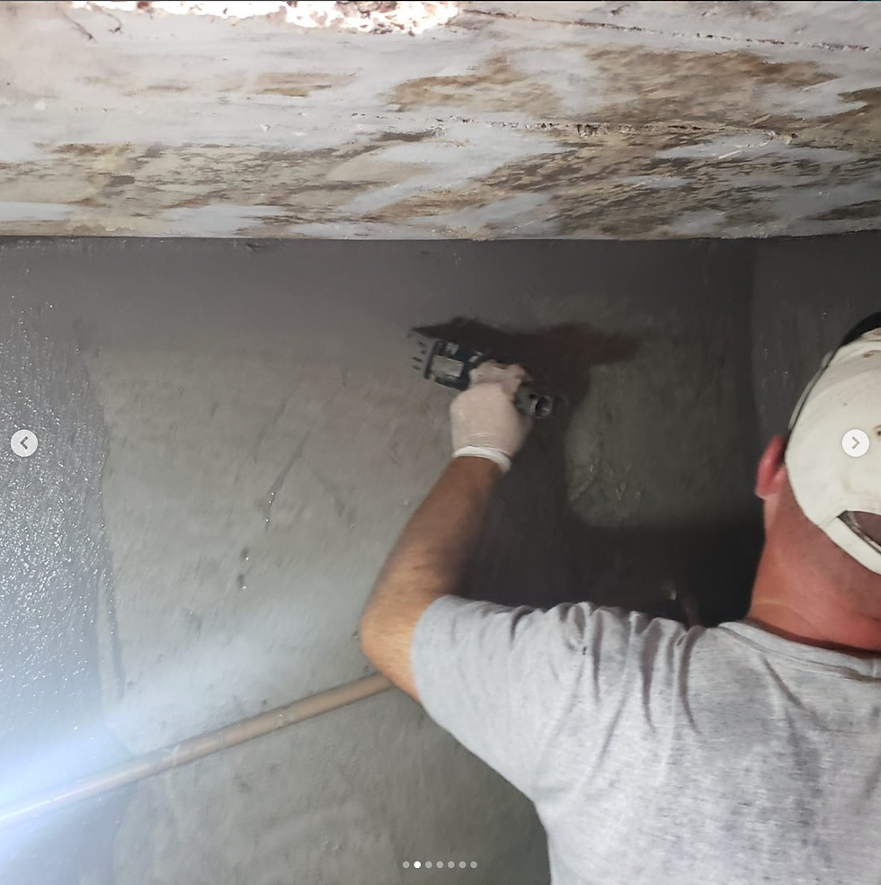 Reservatório e cisterna impermeabilizados após tratamento de corrosão na armadura, em condomínio residencial no Bairro Portão, Curitiba, pela RR Soluções Engenharia.