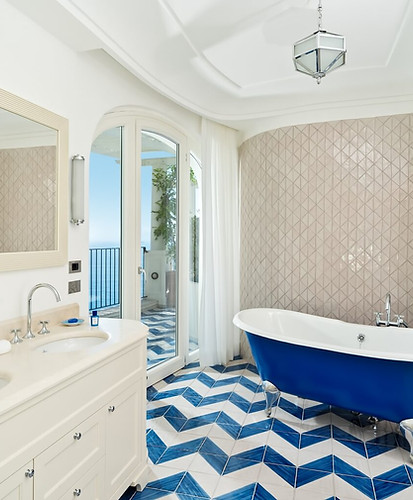borgo-santandrea-bathroom-1536x1024.jpeg
