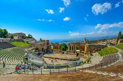 theatre-2288889__340
