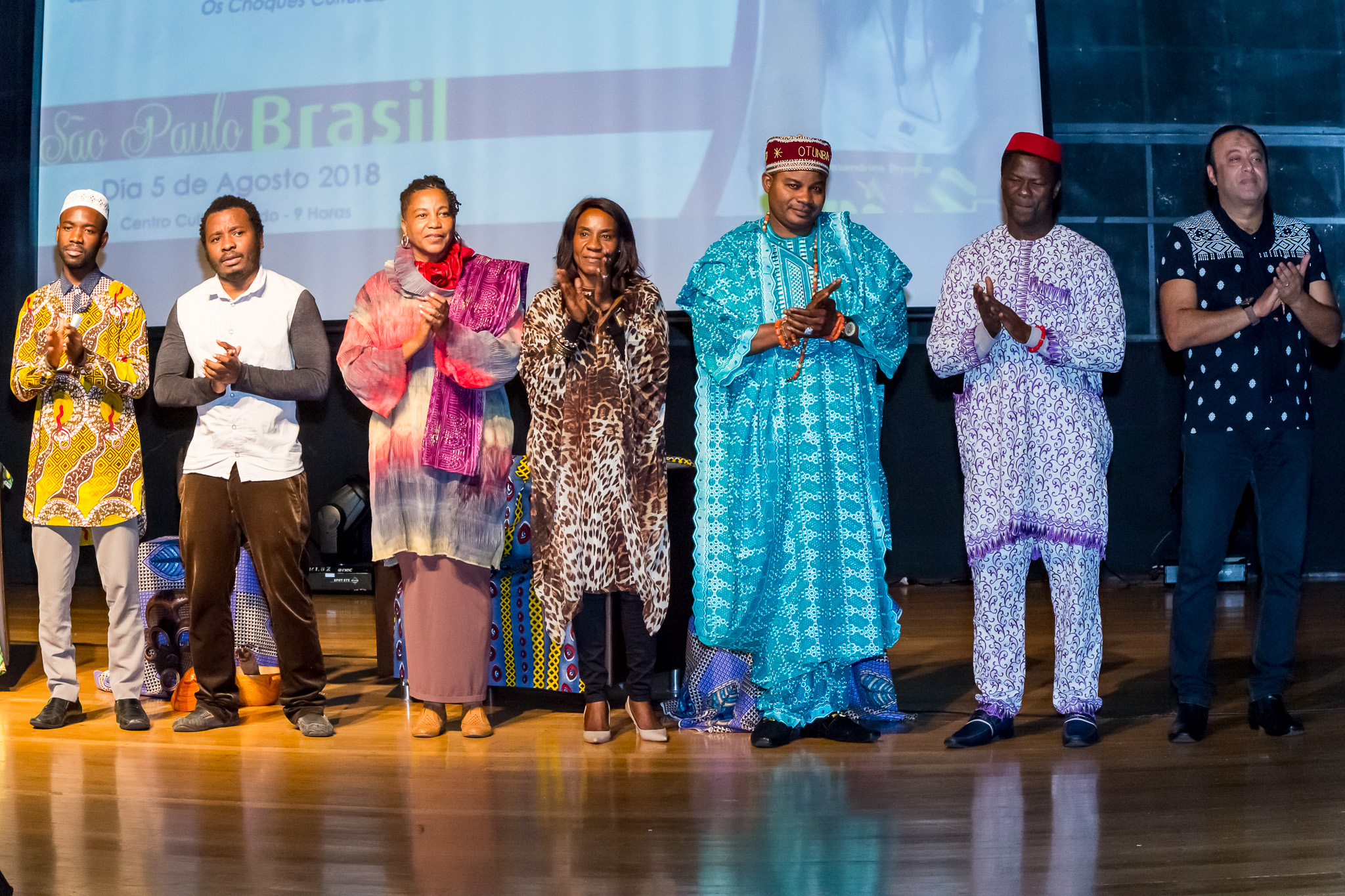 Escritores e Palestrantes Africanos