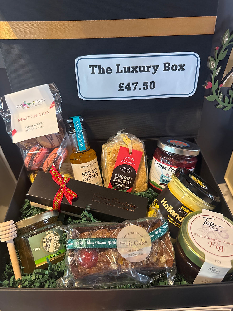 Thumbnail: The Luxury Hamper Box