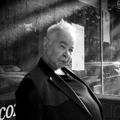Grammy award-winning singer-songwriter John Prine outside of Val's Halla Records in Oak Park, Illinois after an in-store record signing event on June 6, 2019. (Mary Kroeck)
