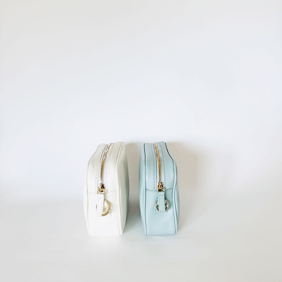 ASR Pouch Cream Seite