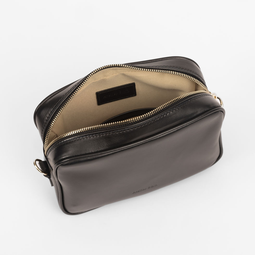 Miniaturbild: Pouch Schwarz - die Reissverschluss-Tasche aus Rindsleder von Atelier S&R