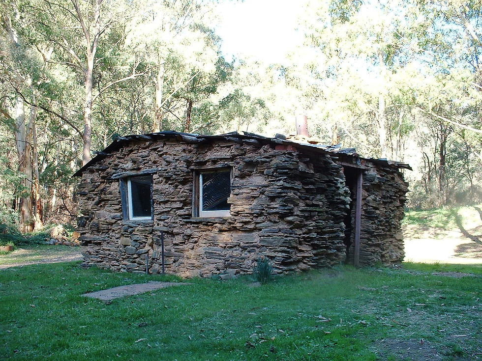 Stone hut1.JPG
