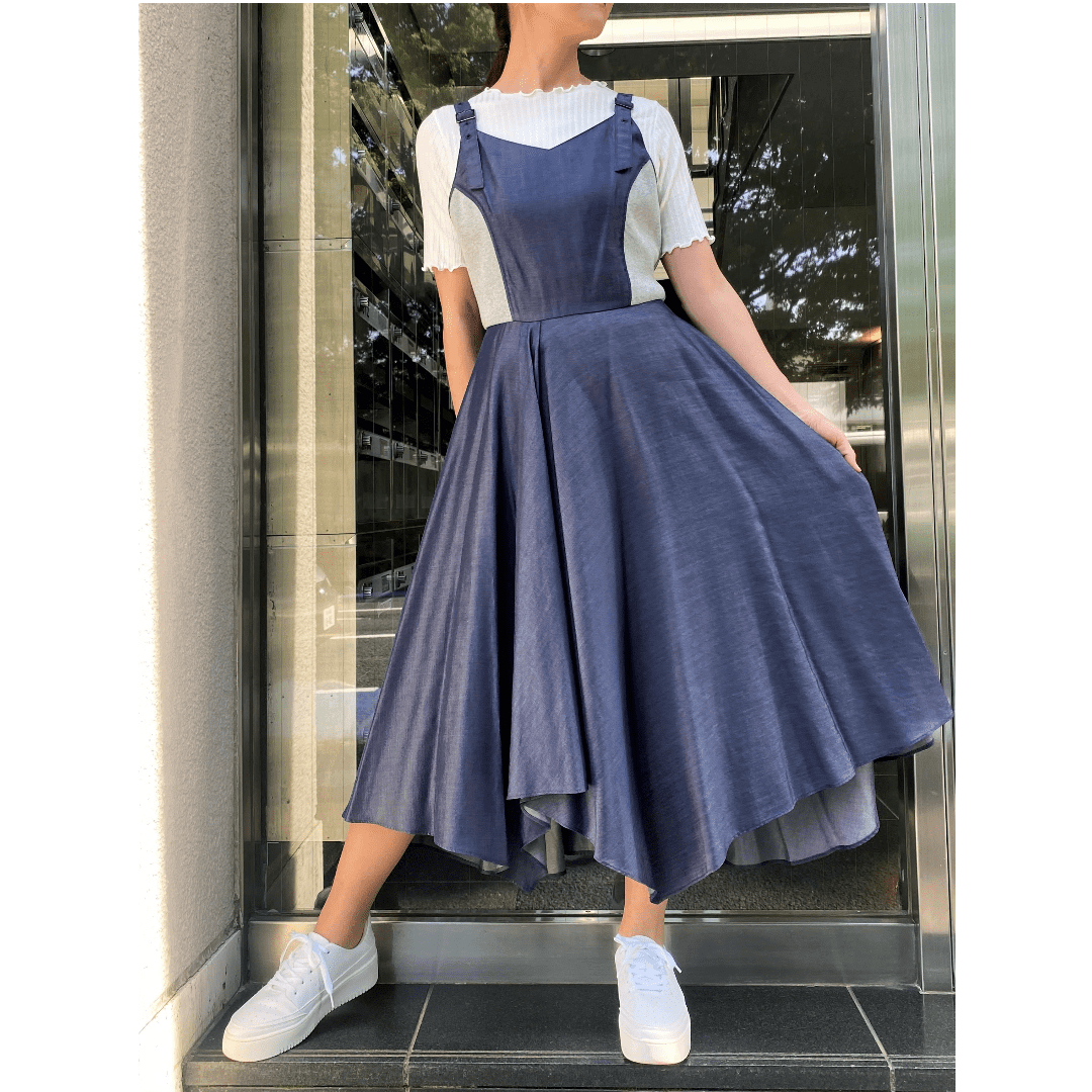 デニムジャンバースカートリブメロートップスセット
カラーインディゴブルー
フロント全身画像