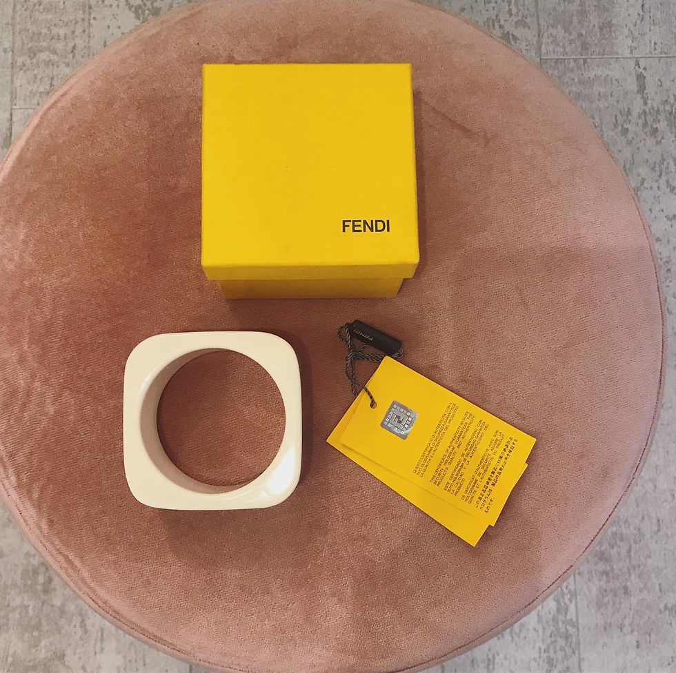 Thumbnail: Fendi logo Resin Bangle