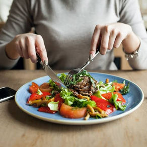Por que comer sempre no mesmo horário pode influenciar a fome?