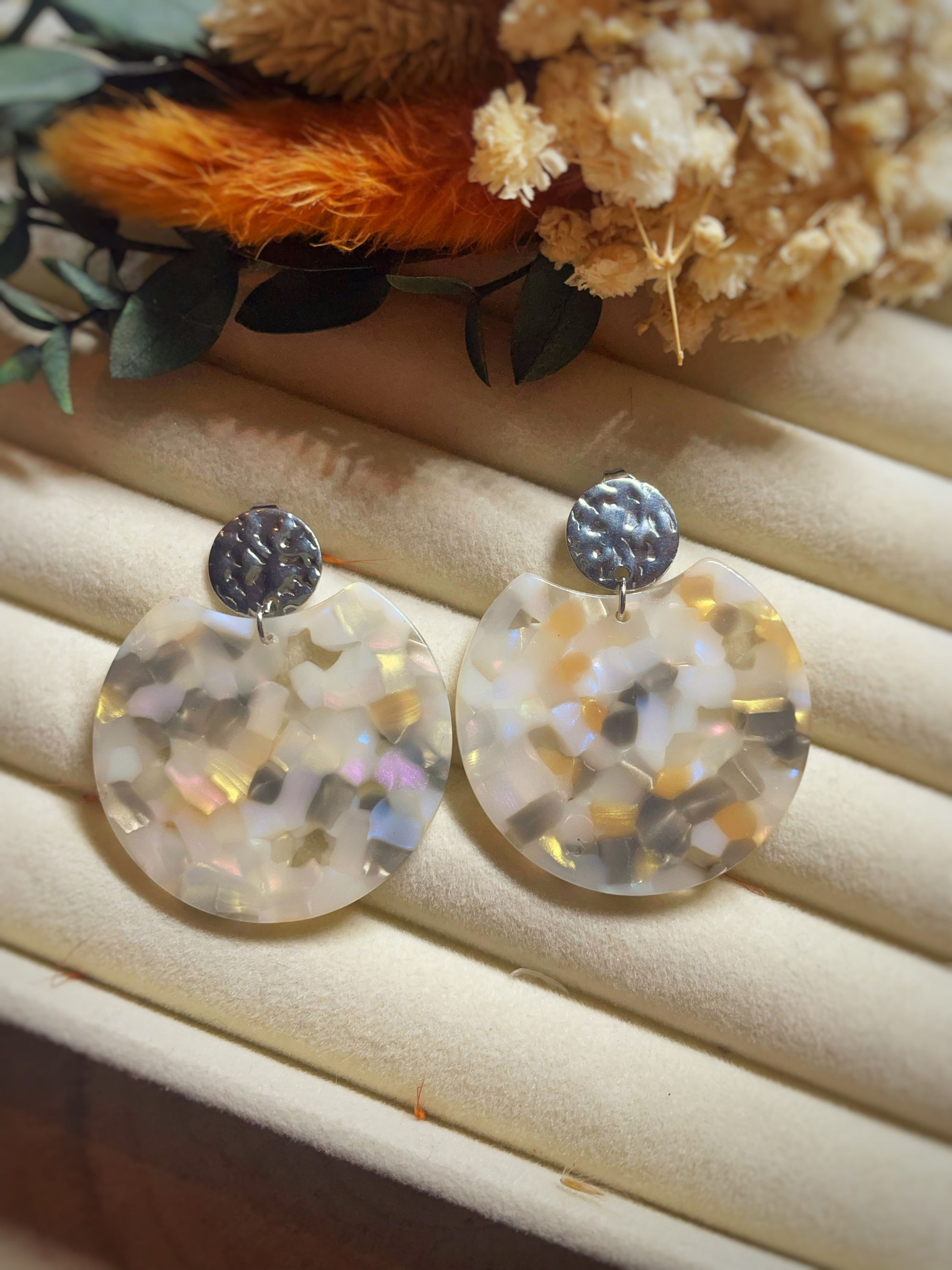 Boucles d’oreilles « Les prestigieuses » argenté et doré gris 