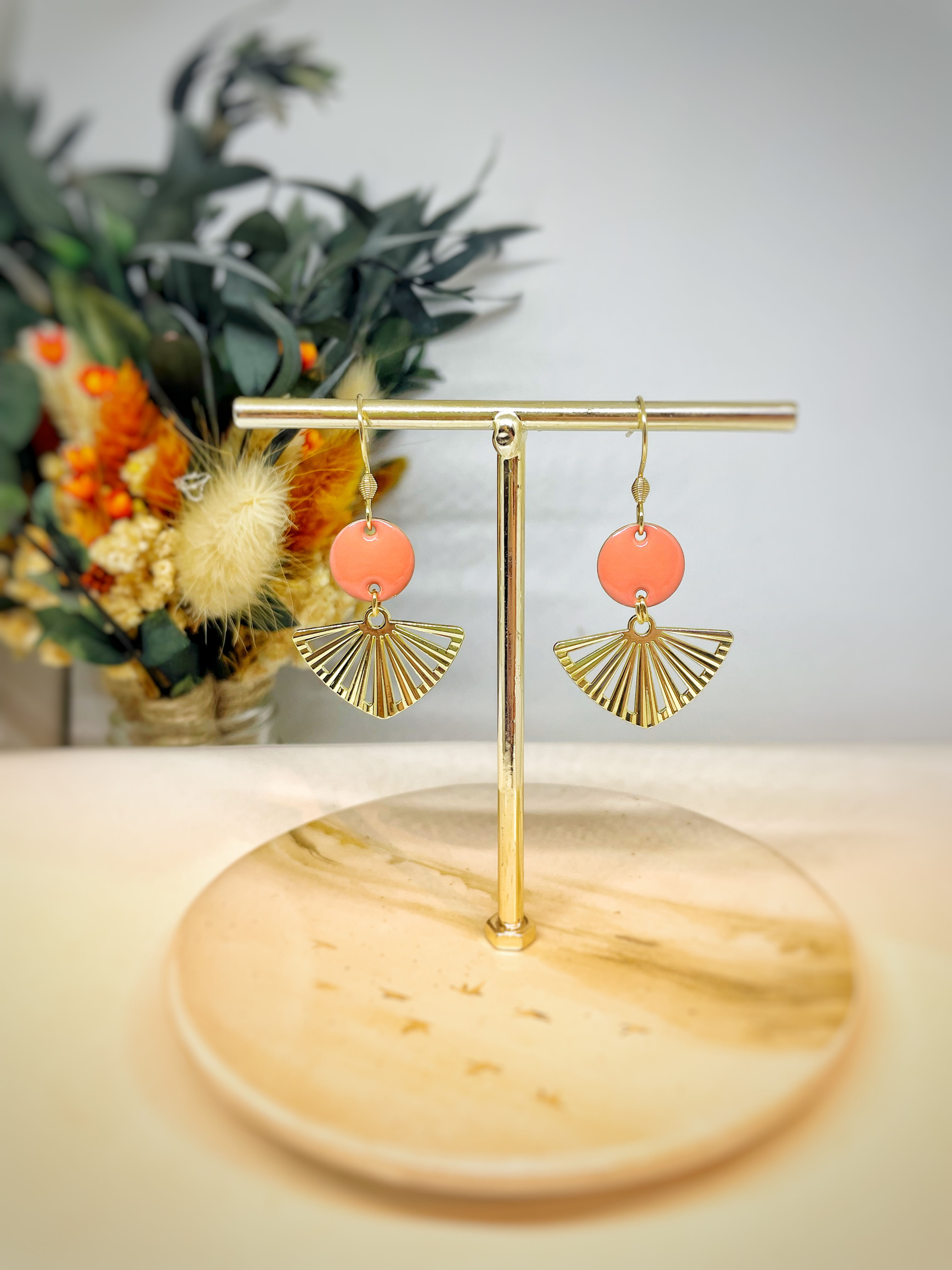 Boucles d’oreilles doré et pêche 