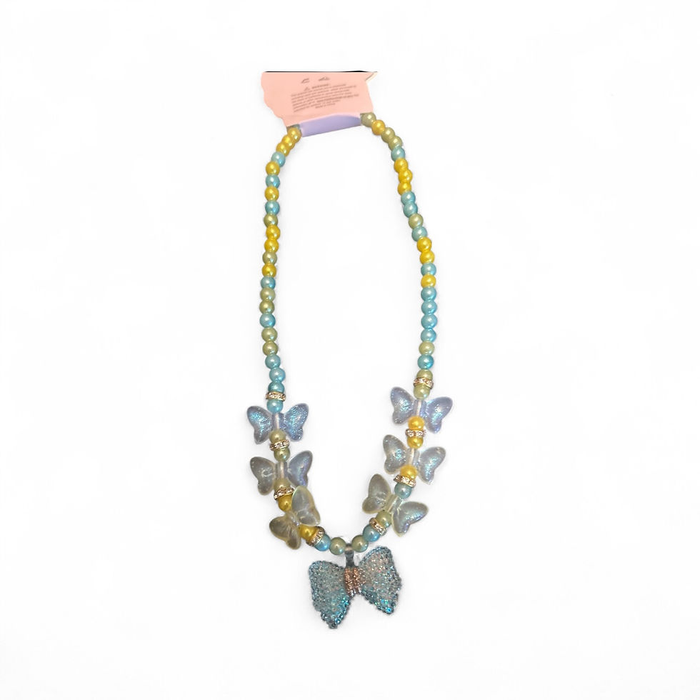 Collar con dije de mariposa y cuentas para niñas