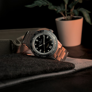 Alcadus GMT Worldtimer The Watch Brief