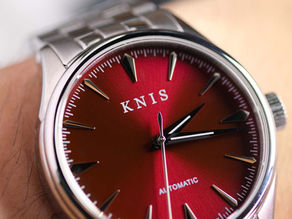 Knis wristwatch