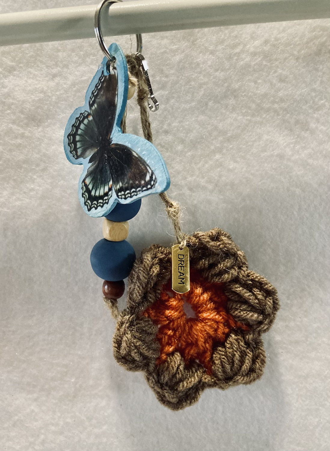 Blue butterfly DREAM keychain 