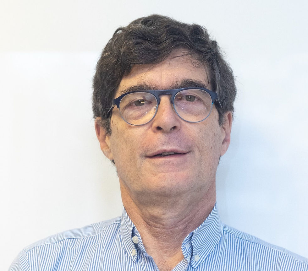 Encontro gratuito em Campinas traz o urologista e especialista Sidney Glina para discutir os limites, desafios éticos e transformações na afetividade com o avanço da tecnologia
