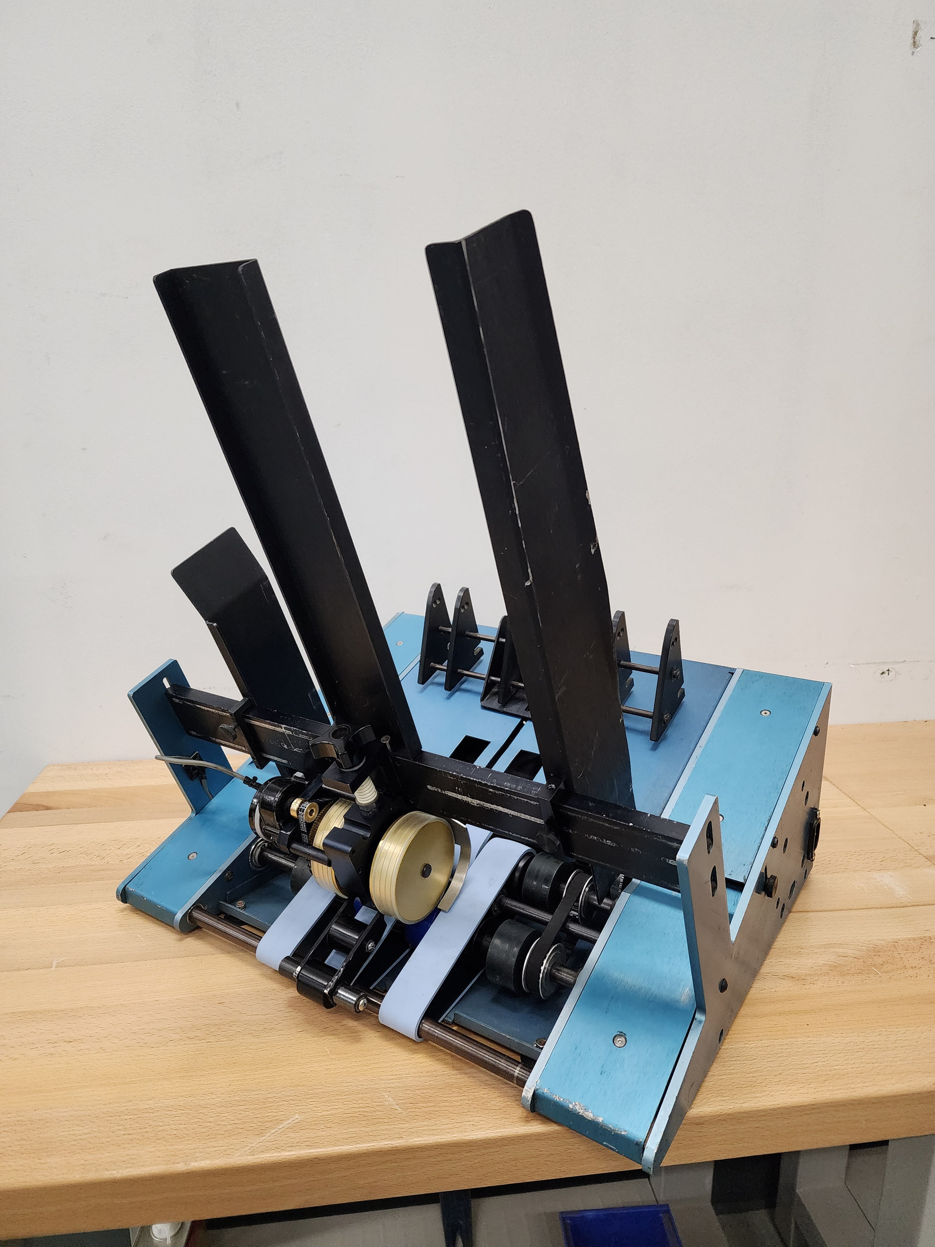 Reconditioned Surefeed SE-1800IJ Feeder