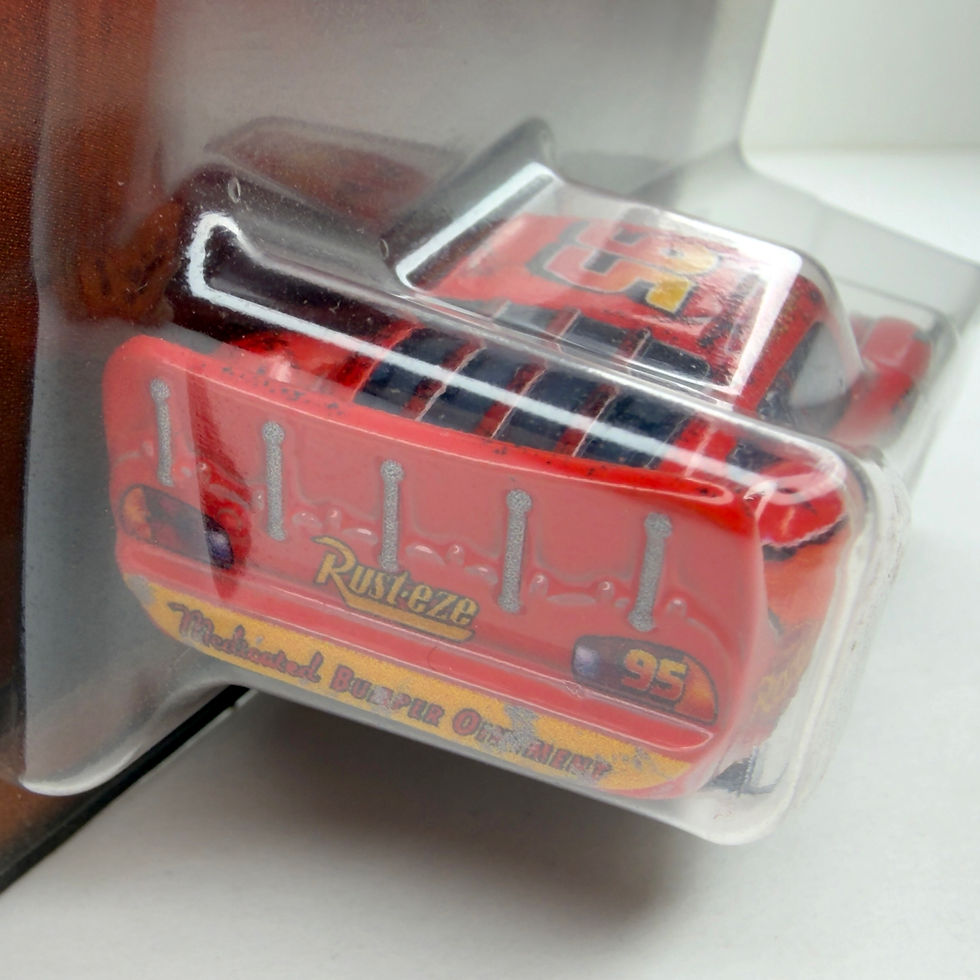 Miniatura: Disney Cars - Rayo McQueen con pala (2022) Alhershop