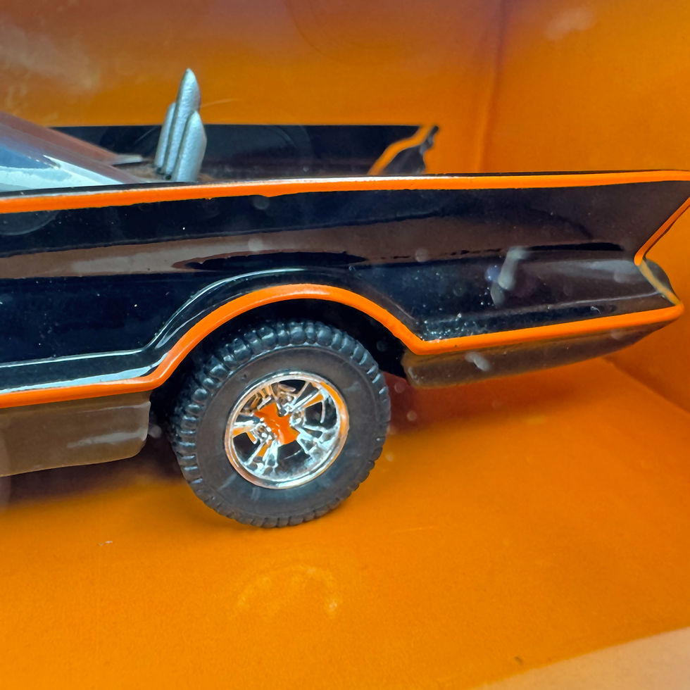 Miniatura: Jada - Classic TV Series Batmobile & Batman 1:32 Alhershop