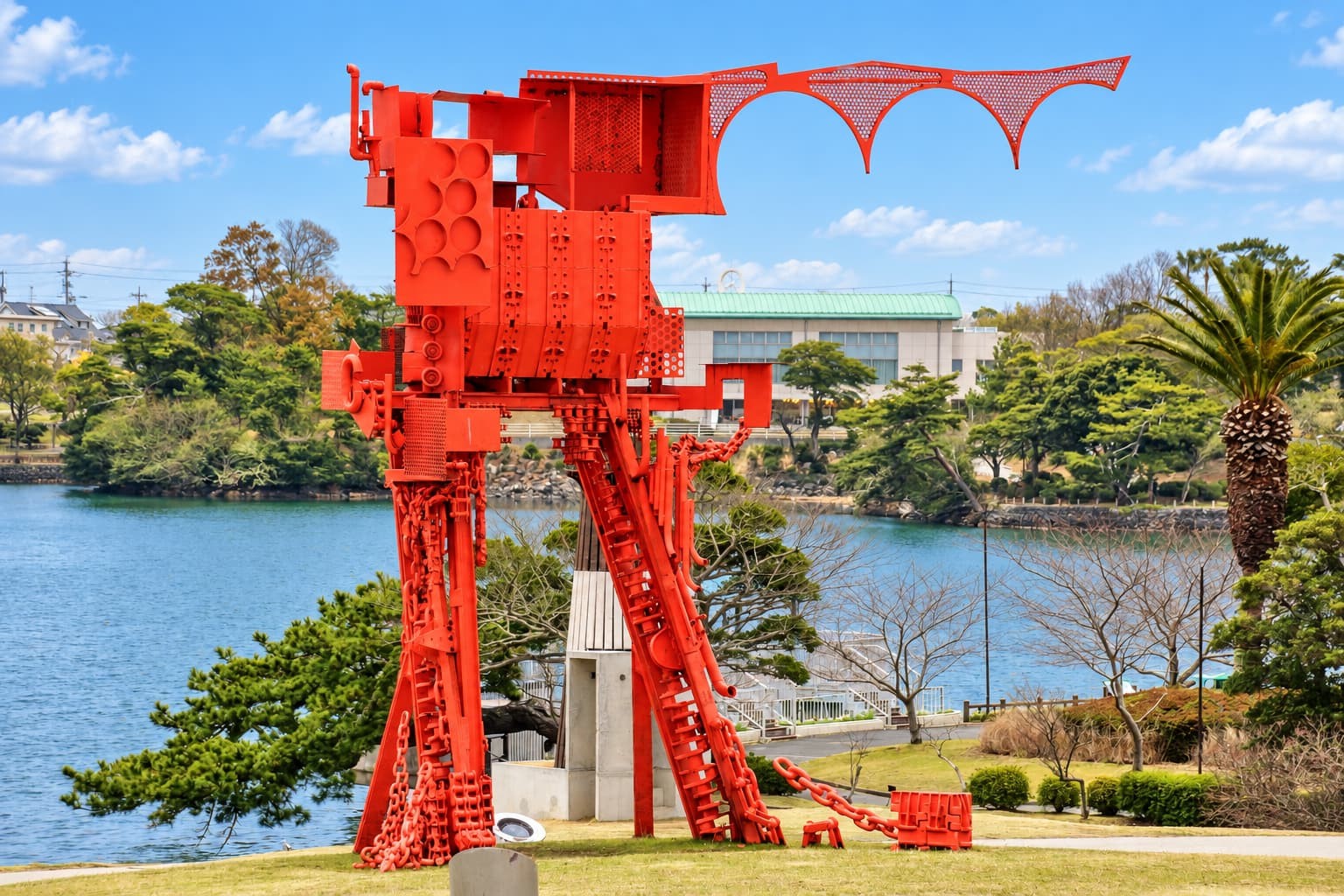 宇部市ときわ公園の常盤湖と野外彫刻
