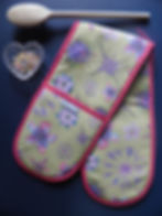 Floral green and pink double oven glove