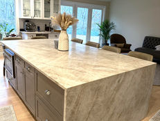 Why Quartzite Countertops Are a Top Choice in 2025 Kitchens