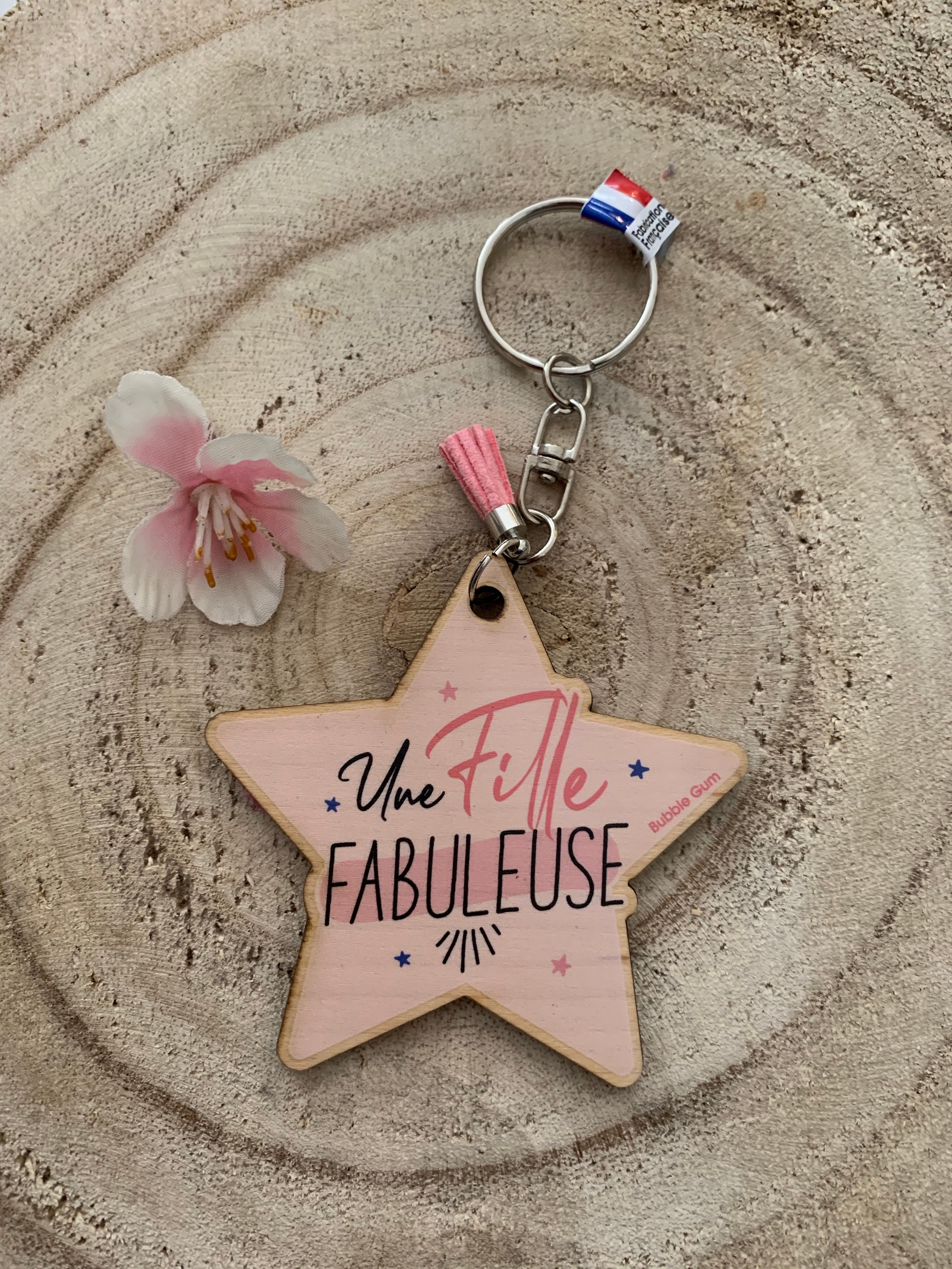 Porte clés: une fille fabuleuse