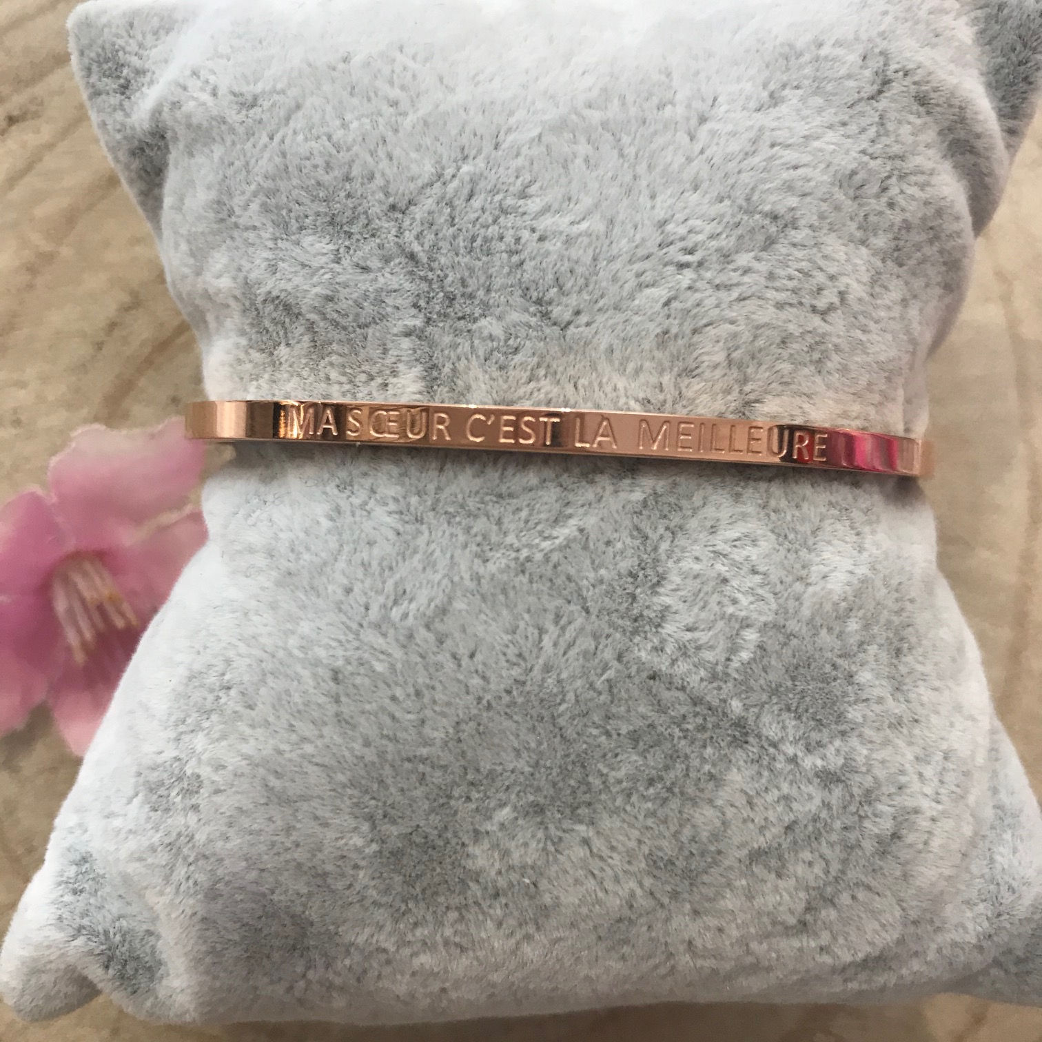 Jonc: Ma soeur c'est la meilleure