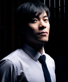 張凱閔 (2)_edited.jpg