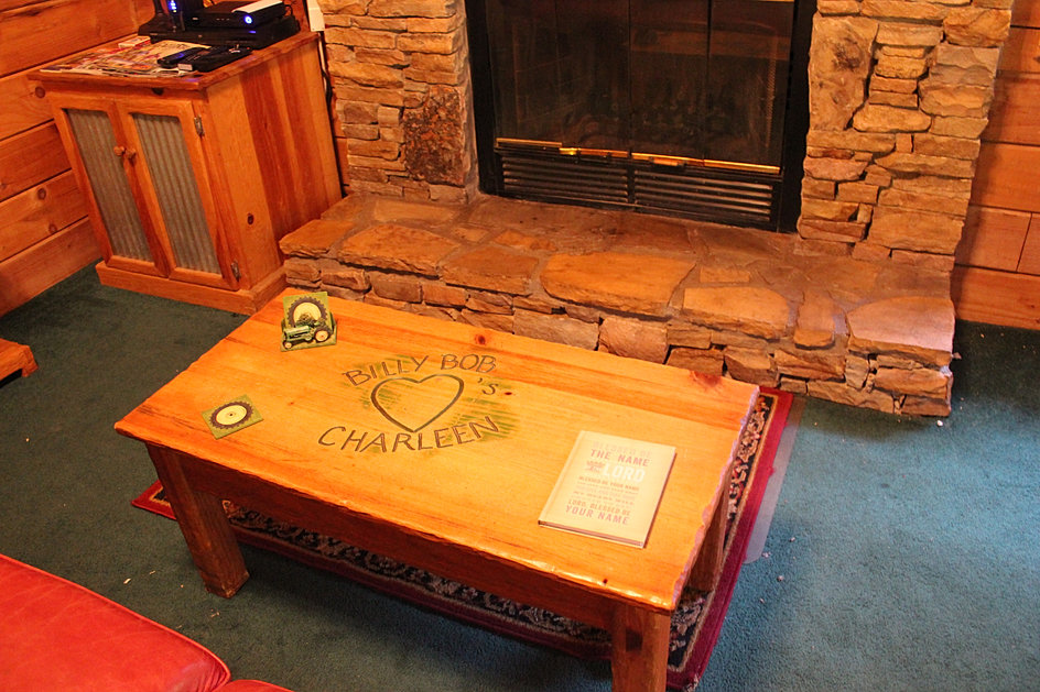 SmokyMountain Vacation Rental Tennessee Romantic Log cabin