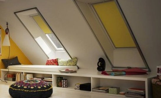 Yellow%20VELUX%20blinds_edited.jpg