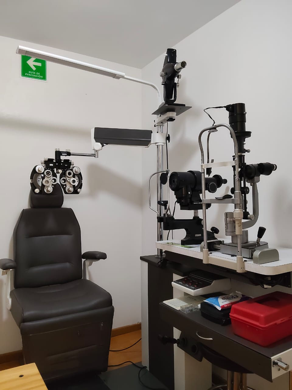 VISION-PABLO-JIMENEZZ-OPTOMETRISTA-EDOMEX.jpg