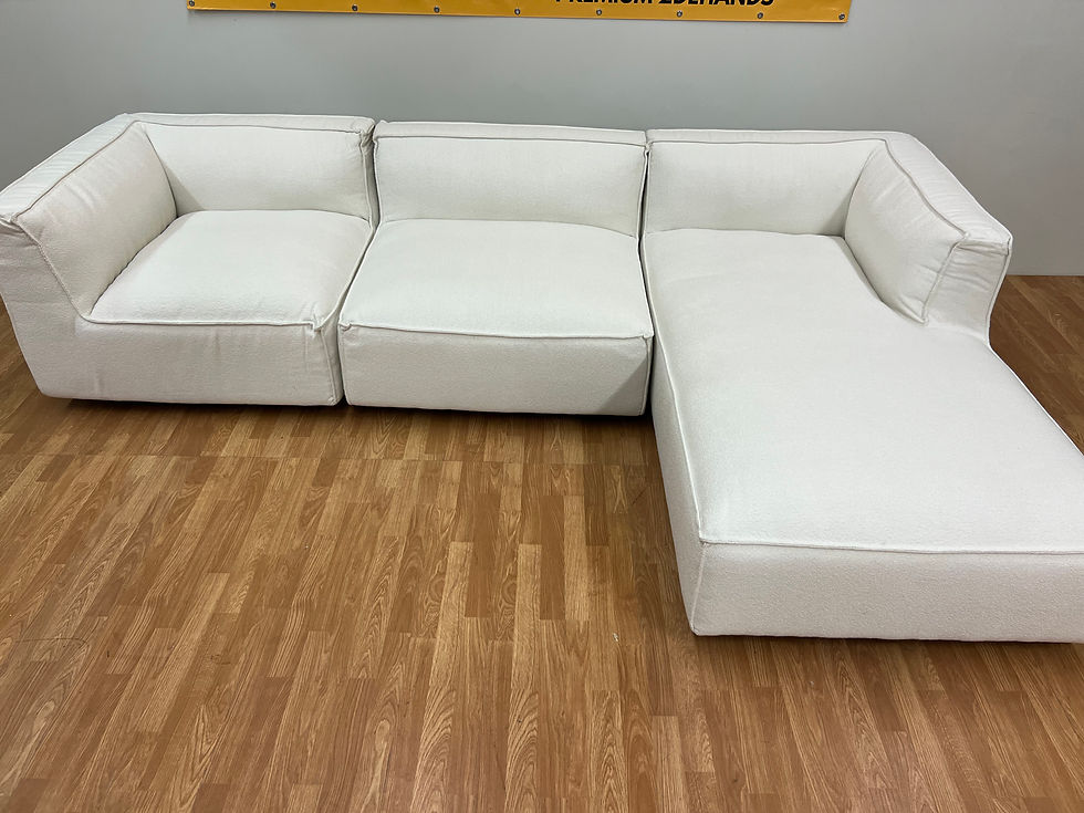 Thumbnail: NIEUWE OVERSTOCK NV Gallery bouclé zetel – modulair, trendy en luxueus