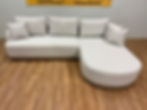 Thumbnail: NIEUWE OVERSTOCK bouclé zetel met slaapfunctie – stijlvol en multifunctioneel