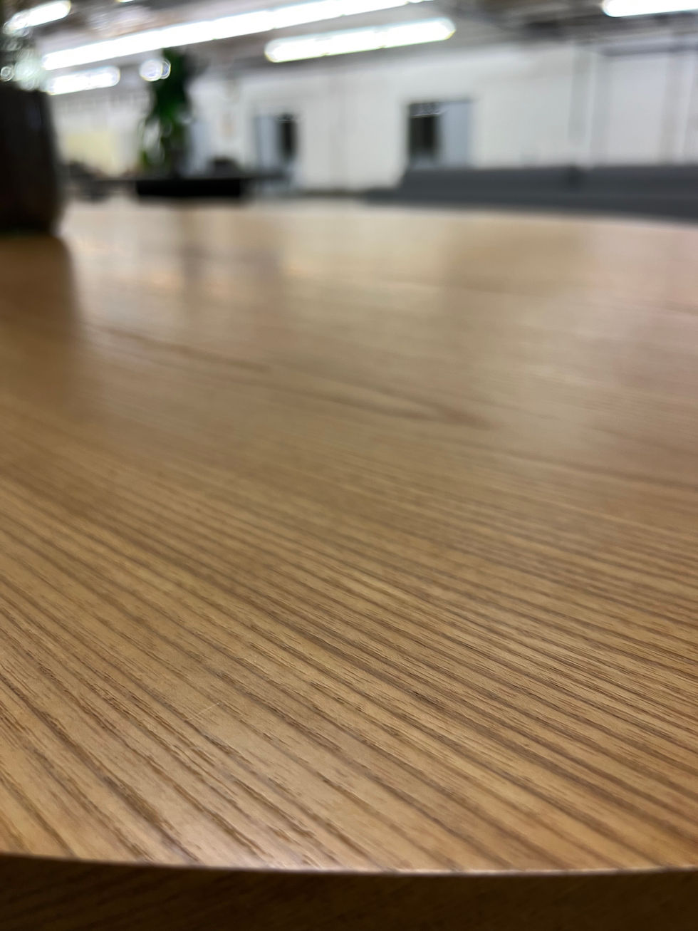 Thumbnail: Nieuwe organische eettafel - vol hout 