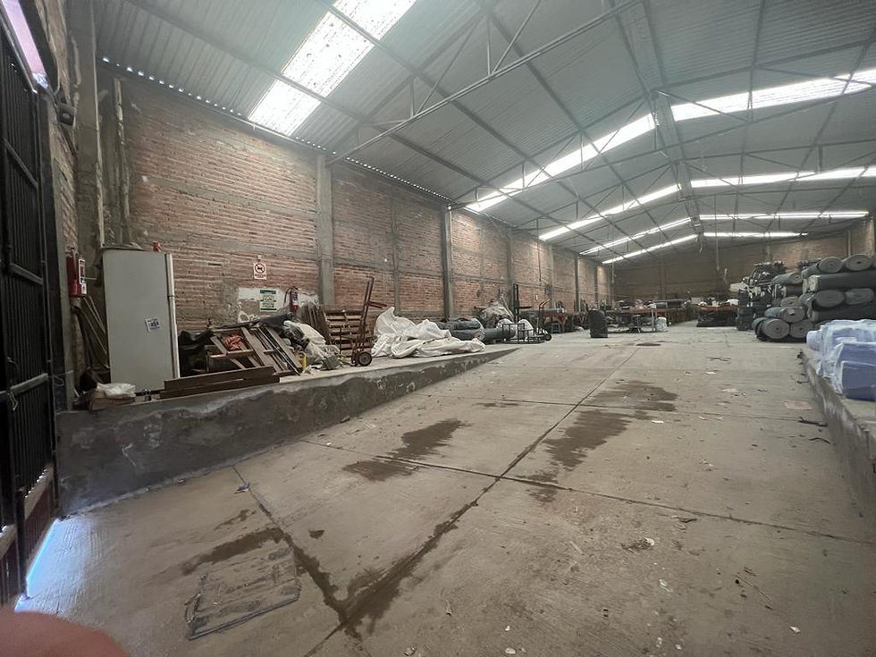 Miniatura: BODEGA EN VENTA