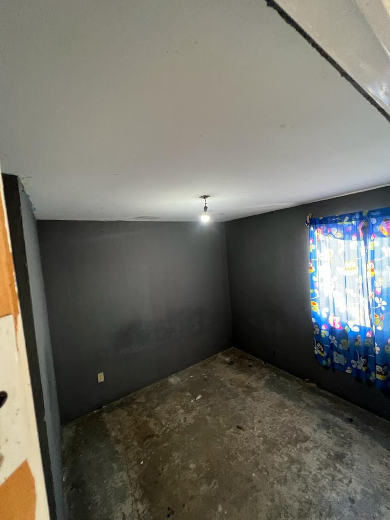 Miniatura: CASA EN VENTA