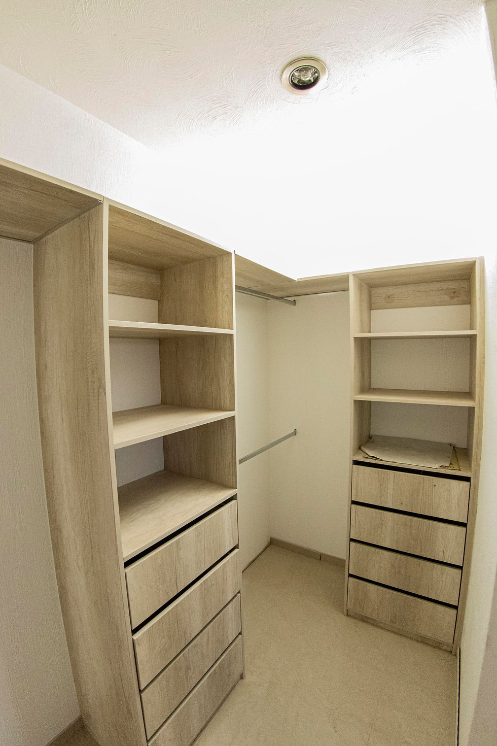Miniatura: CASA EN VENTA