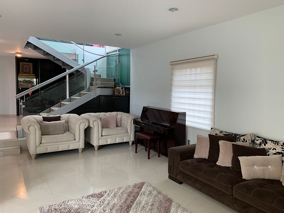 Miniatura: RESIDENCIA EN VENTA