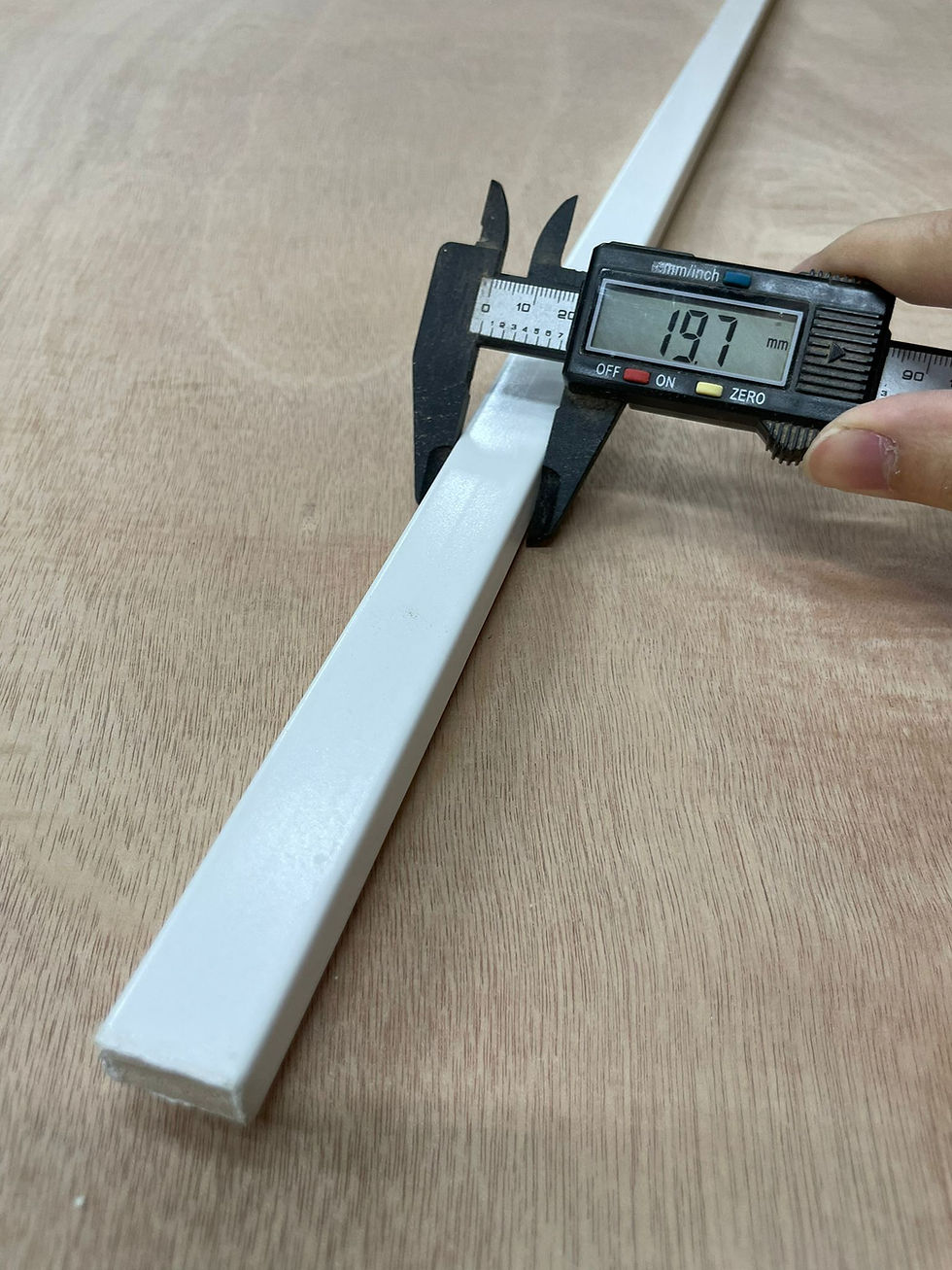 縮圖：白油現貨實木線