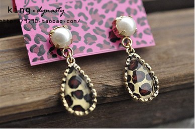 Prints & Pearls Drop Earrings