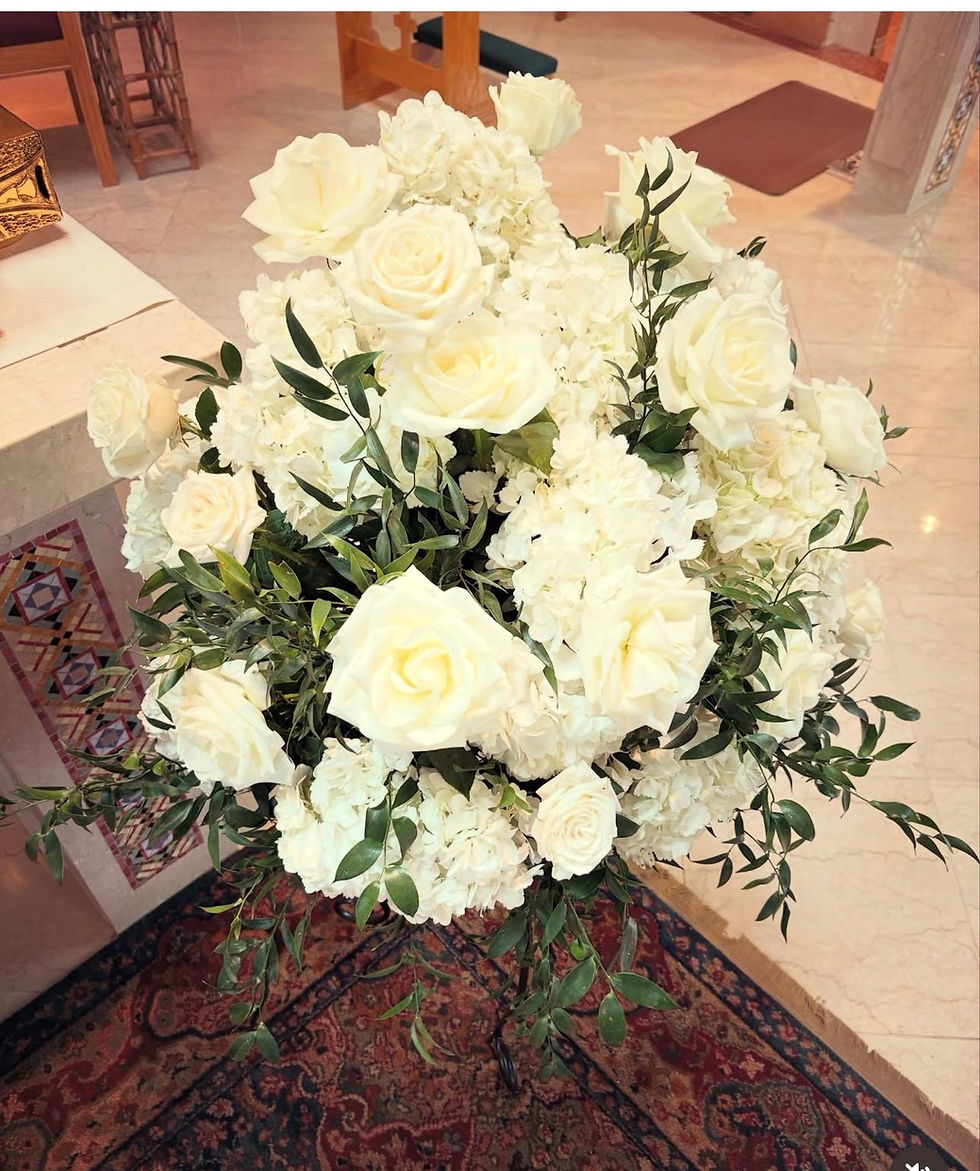 Thumbnail: Ceremony/Aisle Pieces/Flower Clouds