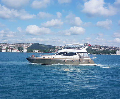Bosphorus boat trip.jpg