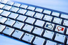 keyboard-597007_1920.jpeg