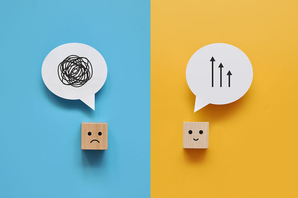 Two speech bubbles on a split blue and yellow background: one shows a tangled scribble above a sad-faced wooden block, the other shows three rising arrows above a smiling wooden block, contrasting confusion with clarity.
