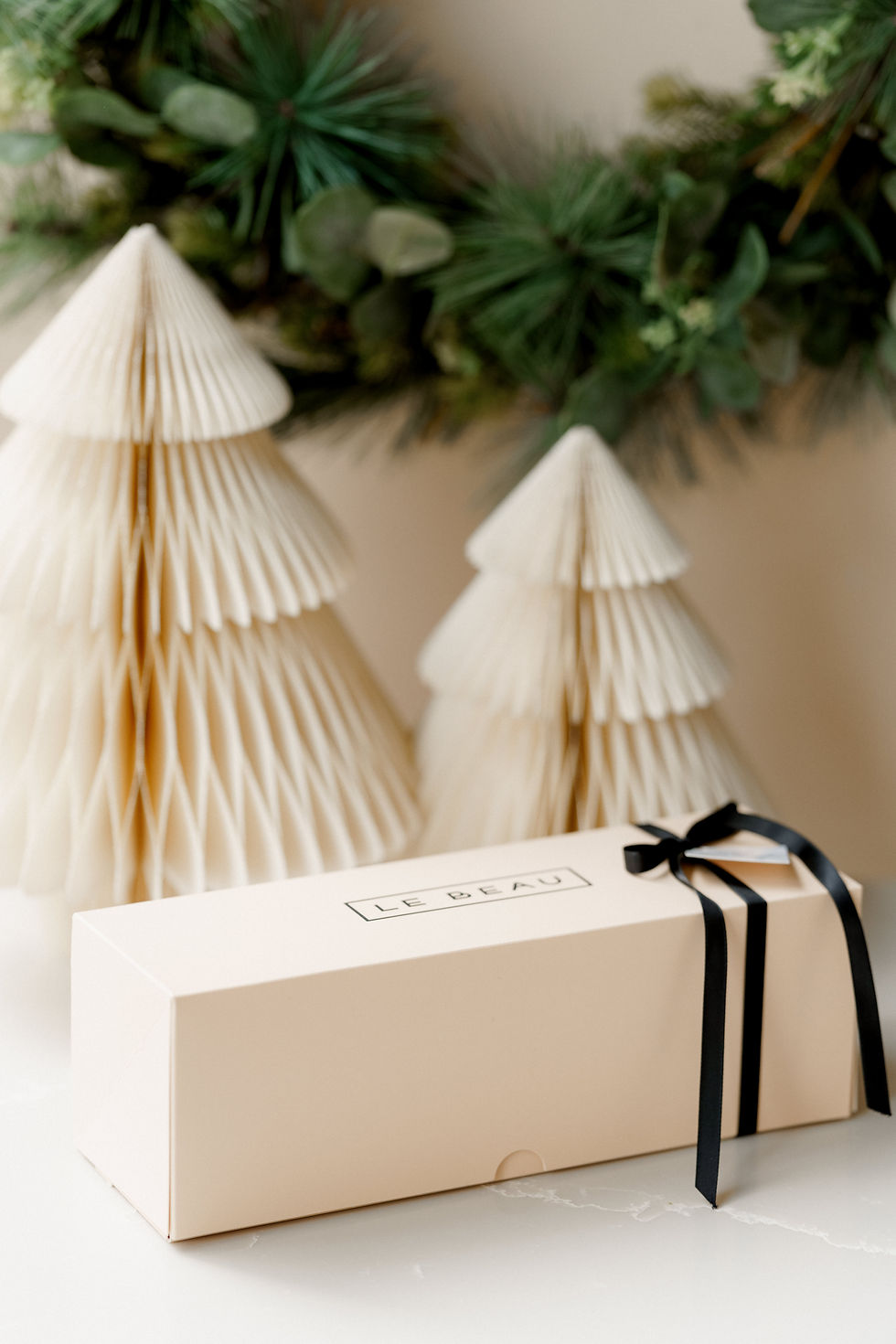 Thumbnail: Cookie and Confectionery Box