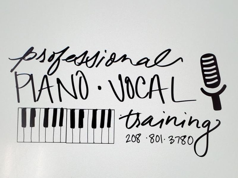 Professional Piano Vocal Training
