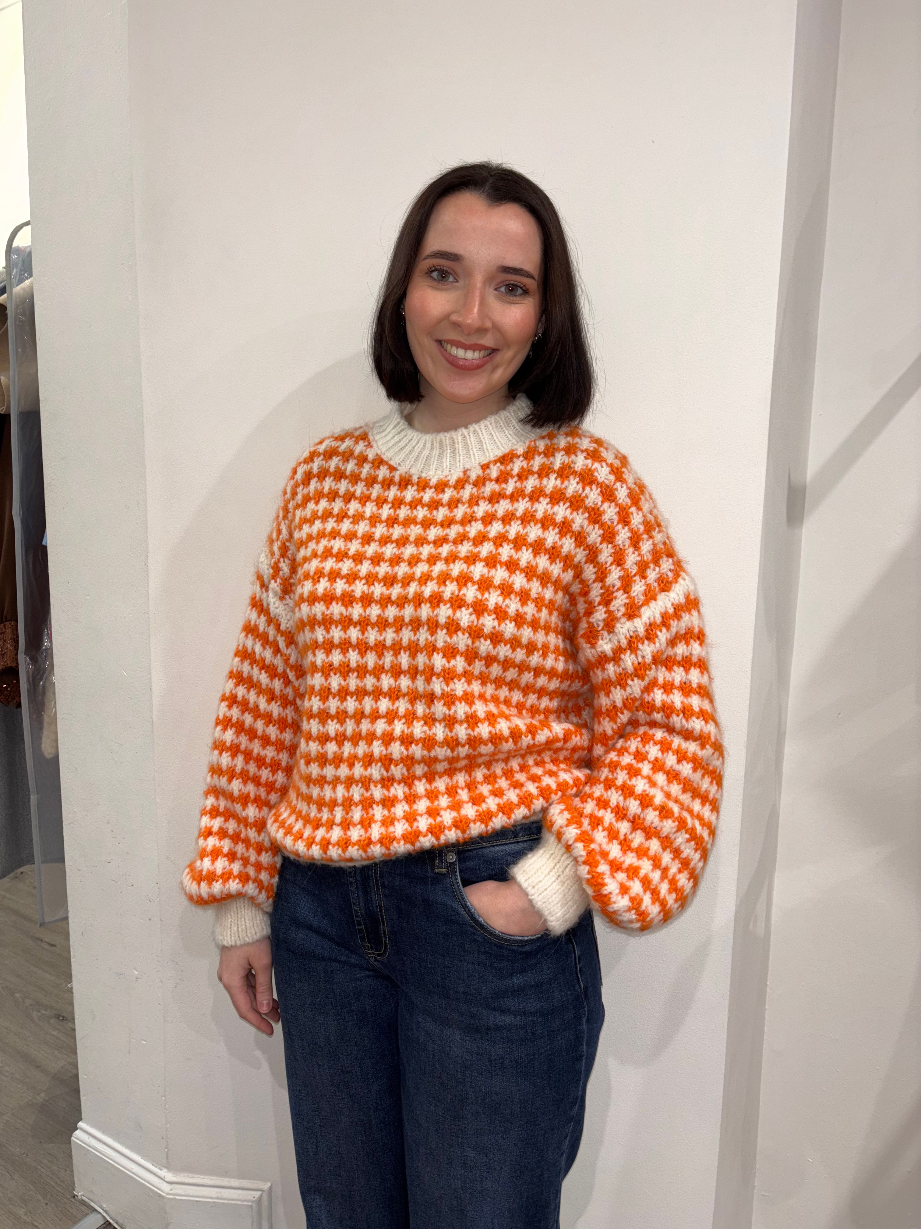 Orange /white knit