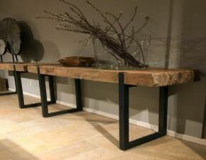 Large Console sur  armature  métalique