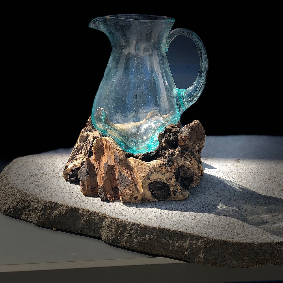 Glass decoration with roots